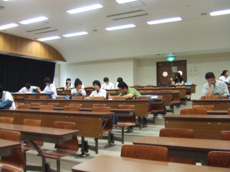 05.jpg