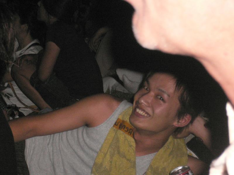B08.jpg