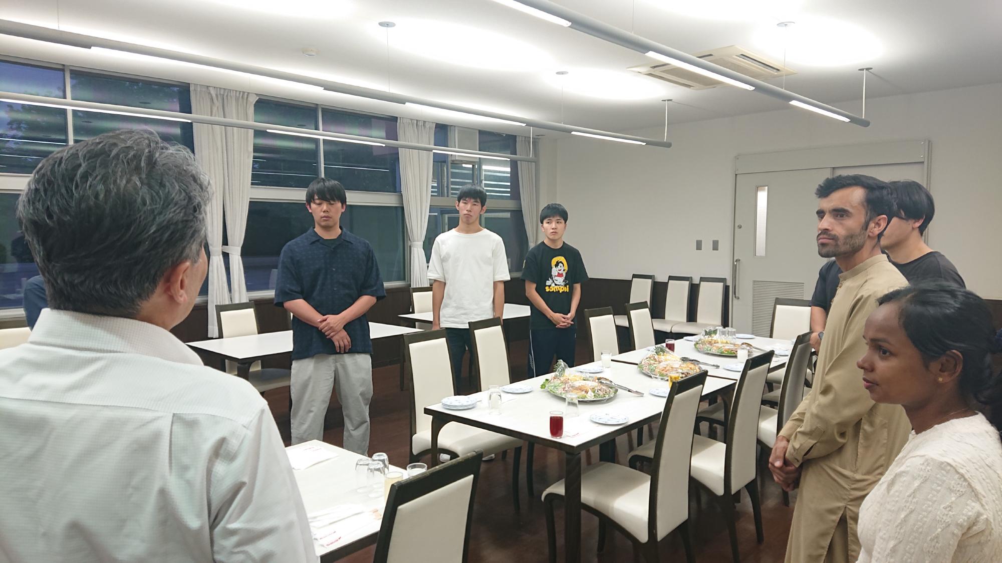 A03.jpg